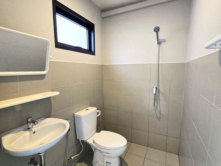 House with Shared Pool in Bangnatrad 